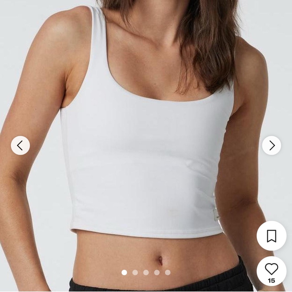 Vuori Daily Crop- size Small